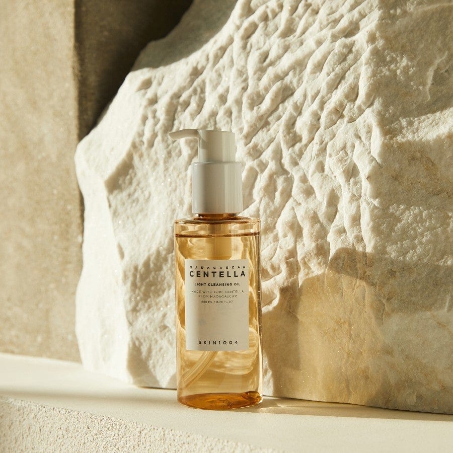 SKIN1004 Madagascar Centella lightweight cleansing oil