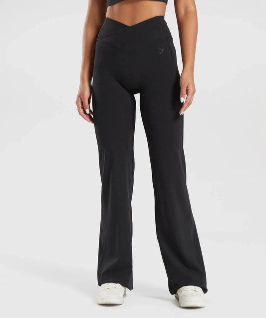 Crossover flared legingi – gymshark