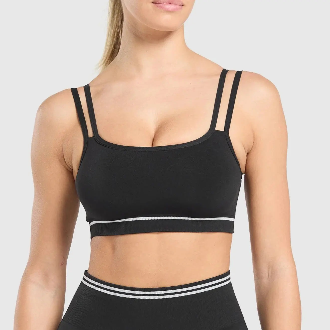 Contrast sporta krūšturis – gymshark